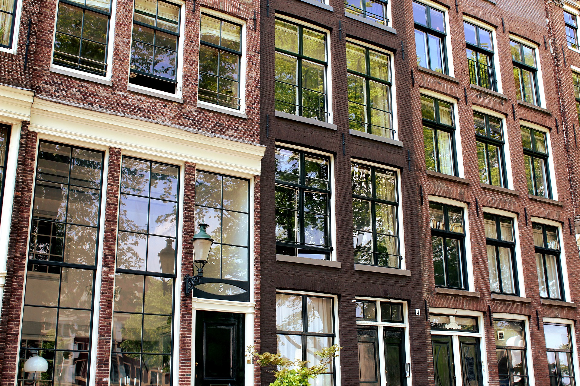 Woningen Amsterdam maar liefst 22% duurder