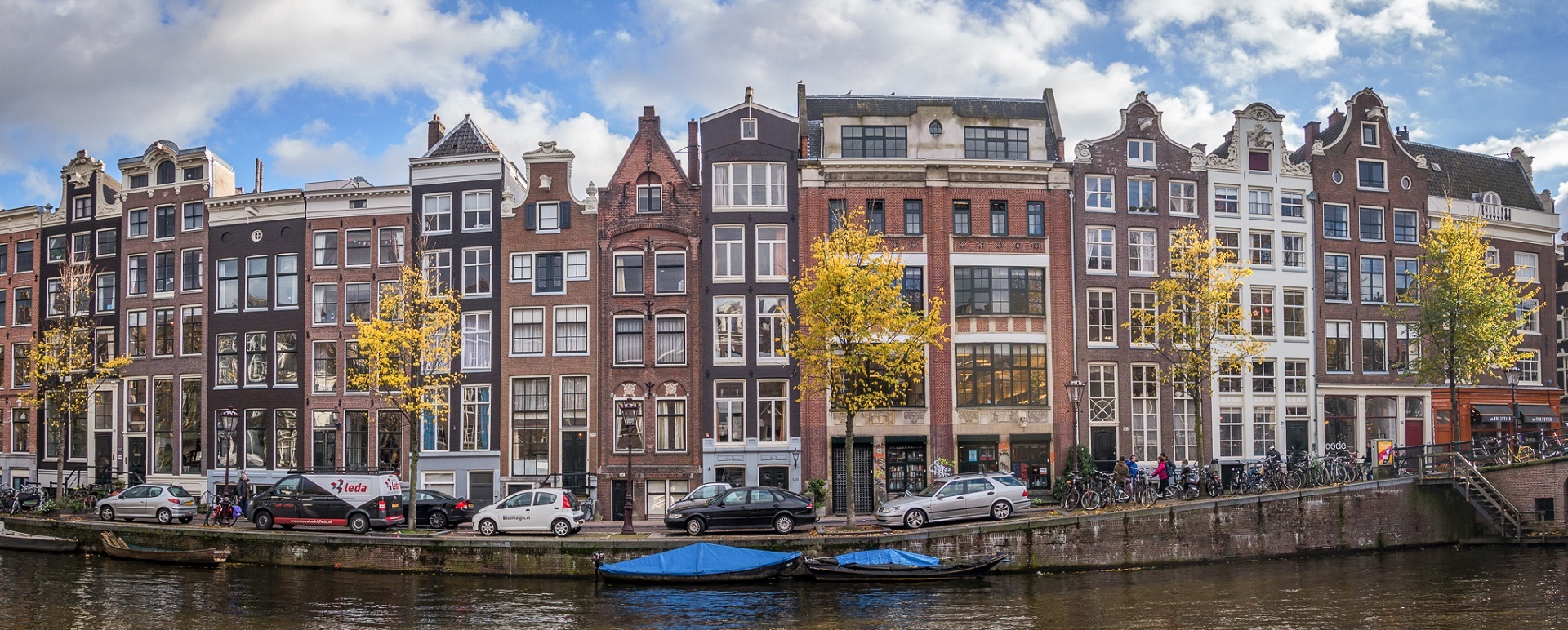Expats en buitenlandse studenten drijven huizenprijzen Amsterdam op